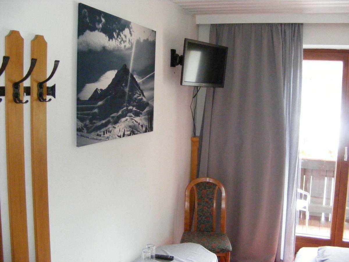 Pension Praxmarer Sankt Sigmund im Sellrain Luaran gambar